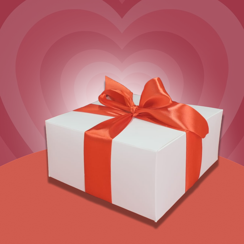 In Love with Candy Valentins Box