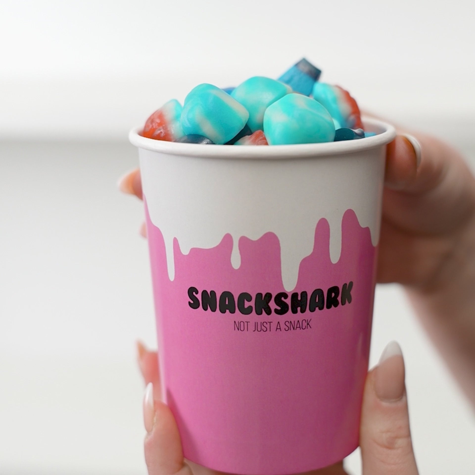 Video laden: Wunsch Candy Becher 250g